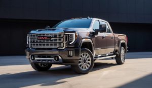 2024 GMC Sierra 2500HD Denali: Luxury Meets Heavy-Duty Power